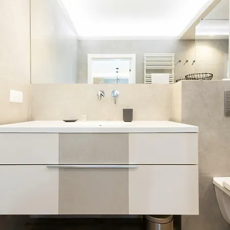 Aura By Renters * Gdansk