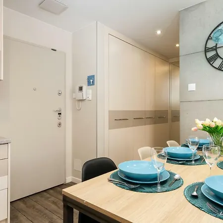 Hotel Aura By Renters Danzica